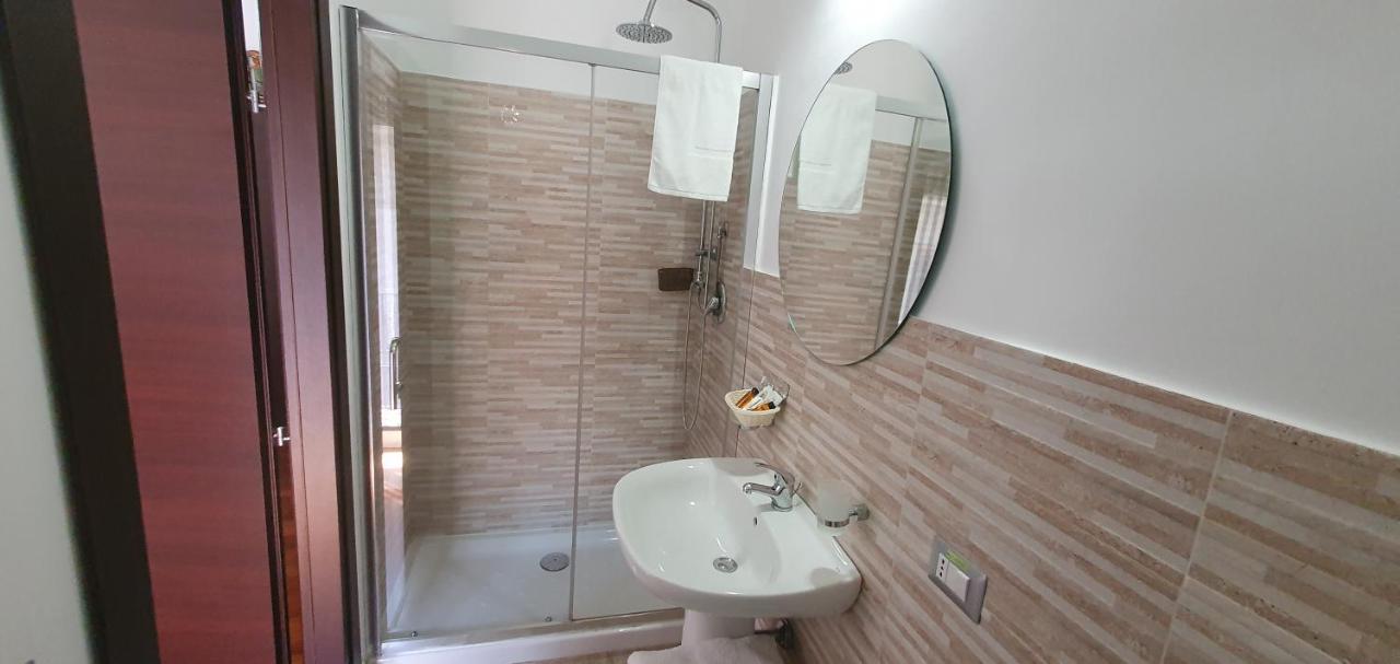 Lindos Bed & Breakfast Gela Luaran gambar